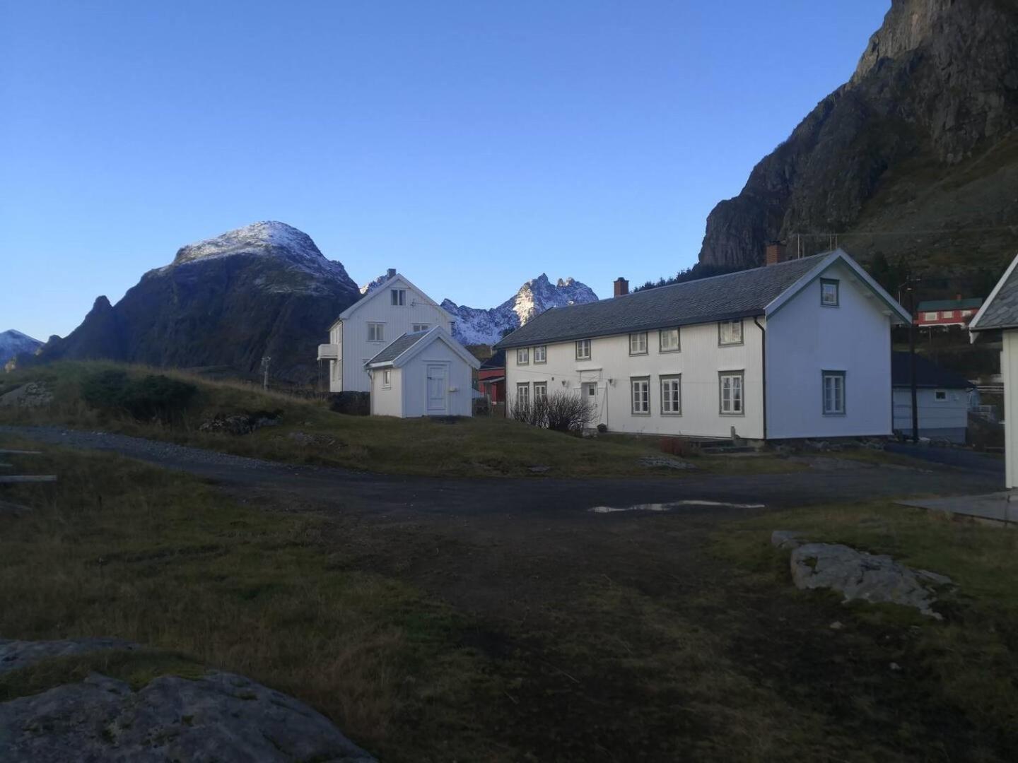 فيلا House With Amazing View & Location In Tind Sørvågen المظهر الخارجي الصورة