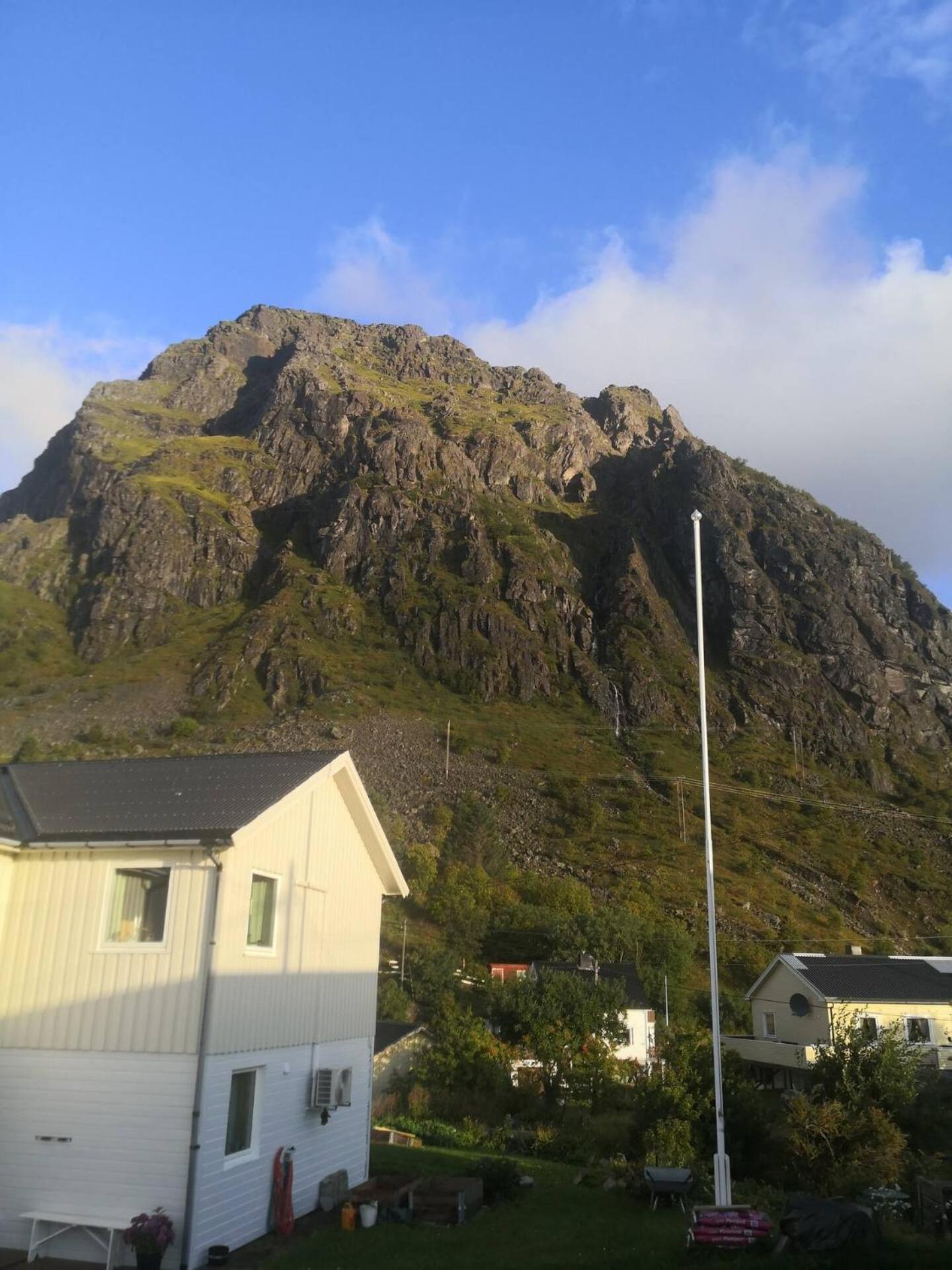فيلا House With Amazing View & Location In Tind Sørvågen المظهر الخارجي الصورة