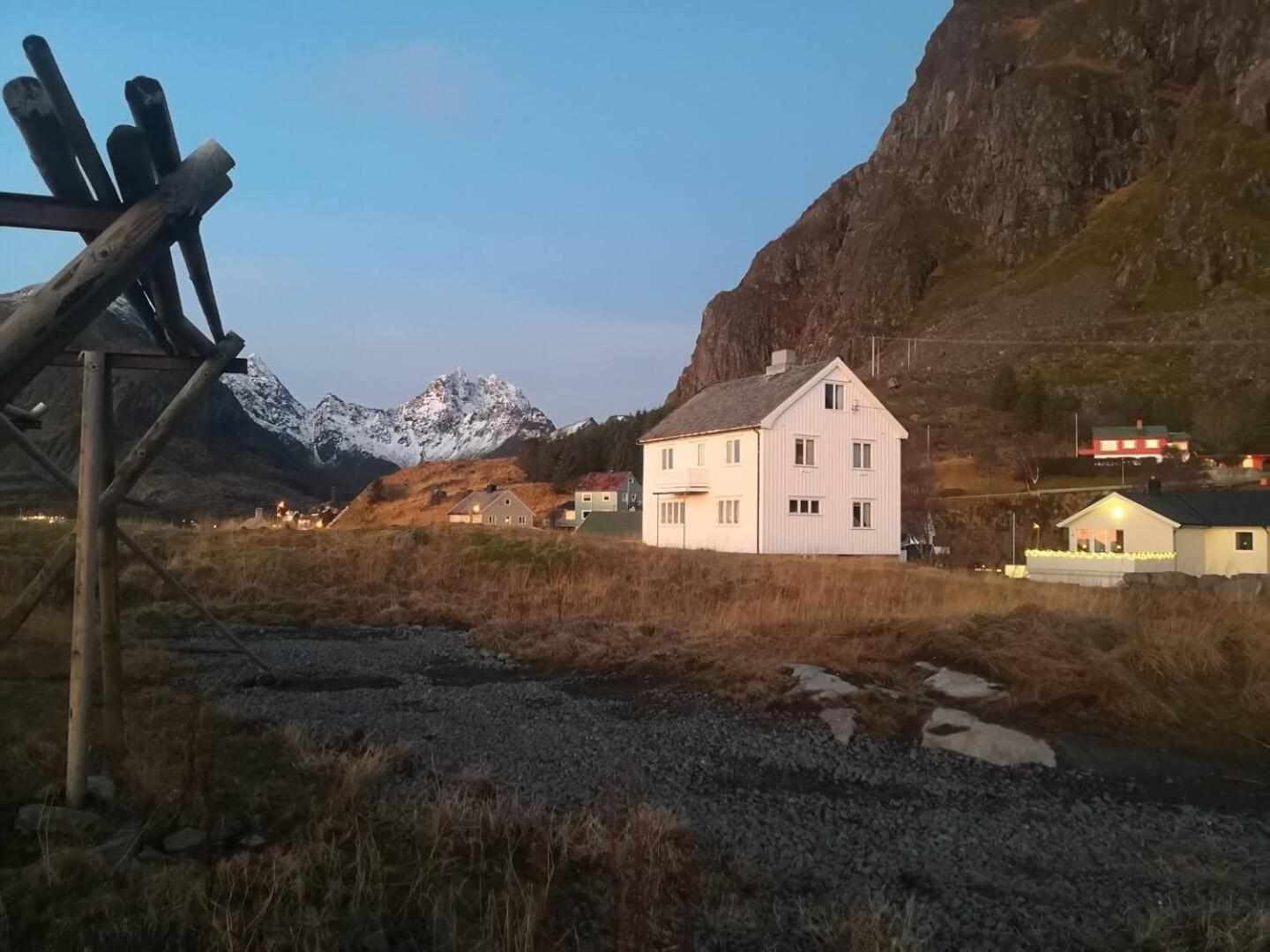 فيلا House With Amazing View & Location In Tind Sørvågen المظهر الخارجي الصورة